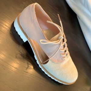 Pink leather and tan fabric loafer